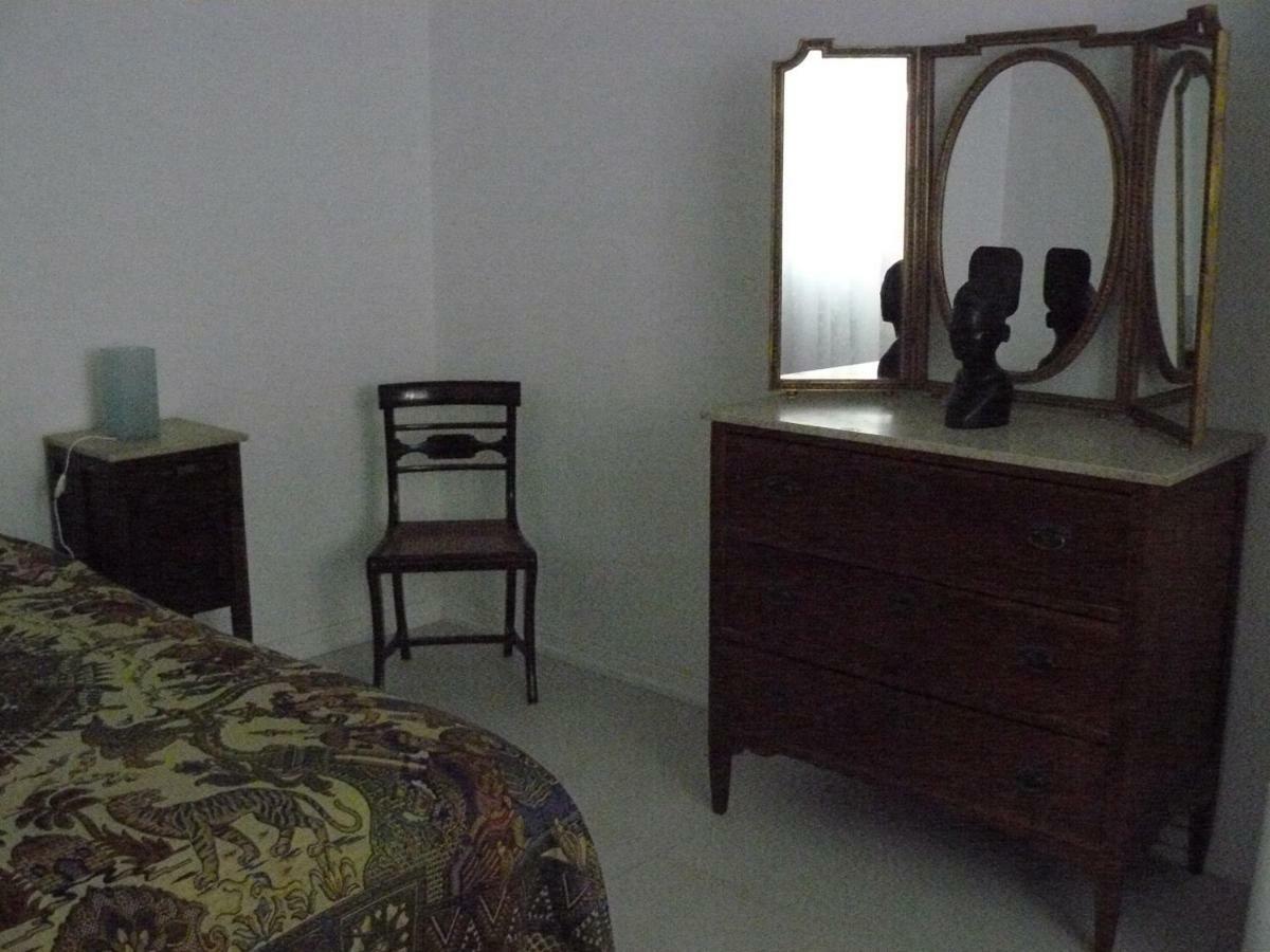 Quarto em Acomodações Particulares Blue House - Santa Marta Ii